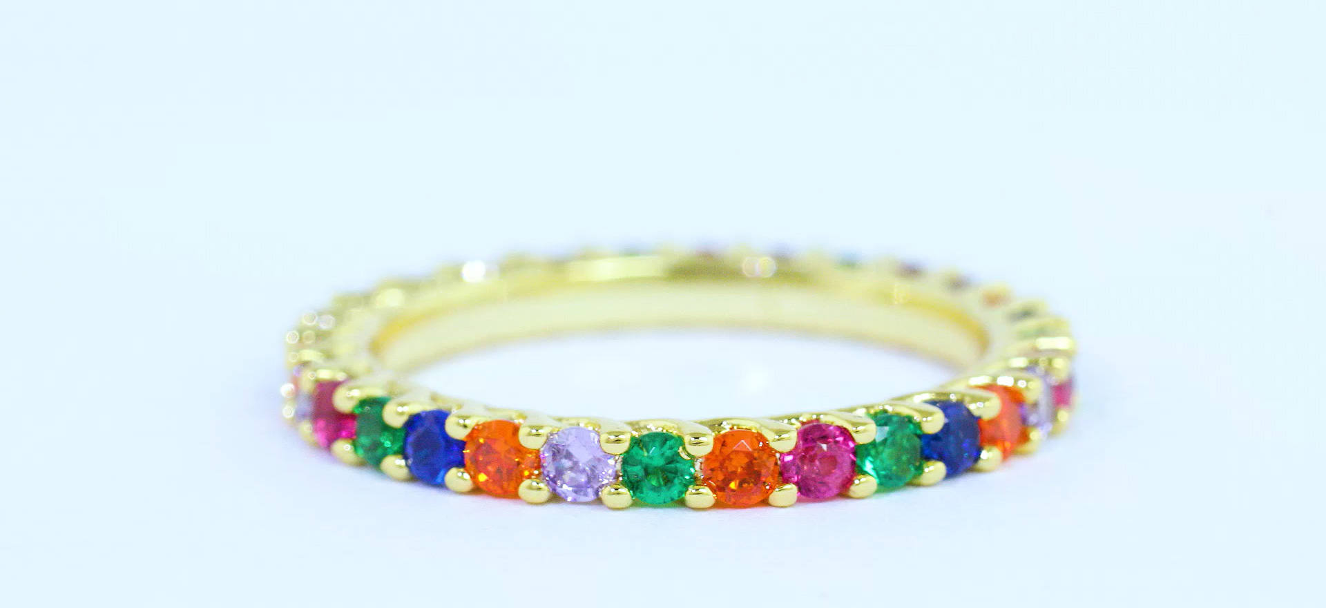 JEWEL Photo Studio - We make them shine online